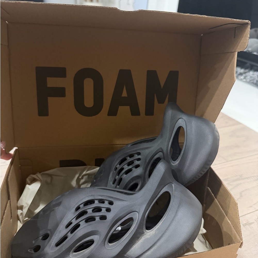 Yeezy Foam Runners in Charcoal Gray